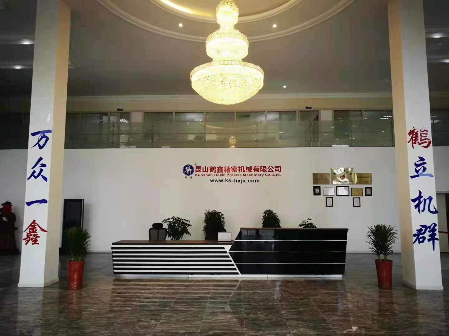 鶴鑫機械，順利出機！鶴鑫制造，精益求精！